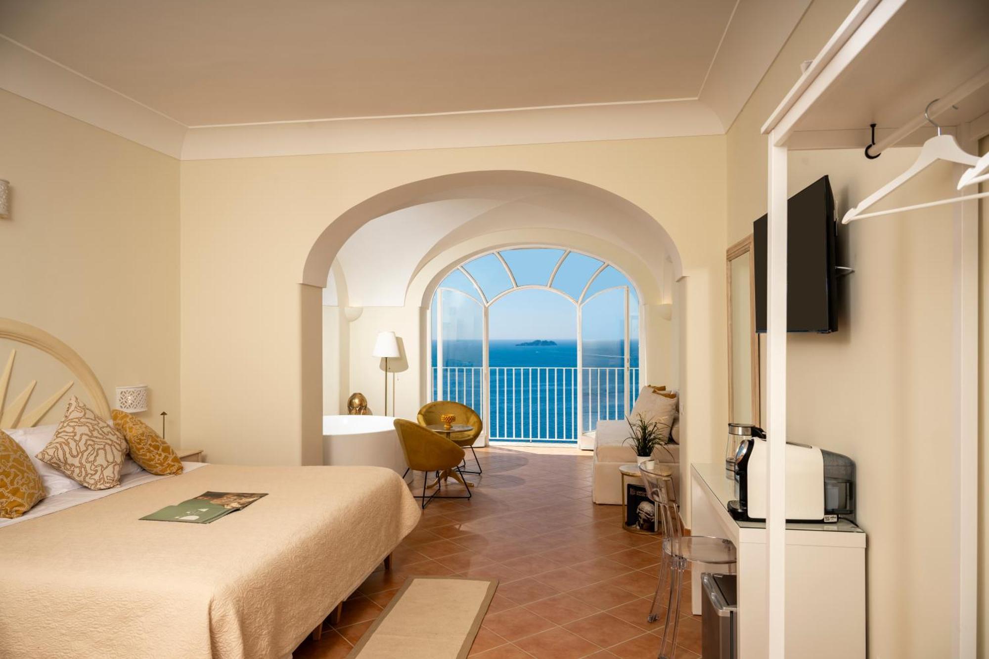 Villa Santa Chiara Positano Suites Exterior foto