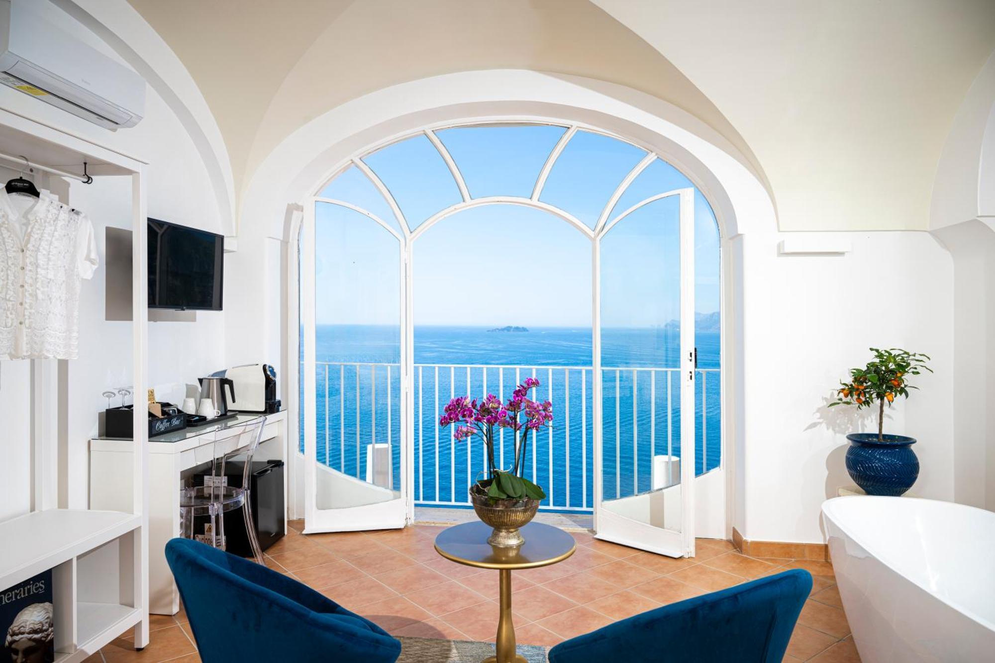 Villa Santa Chiara Positano Suites Exterior foto